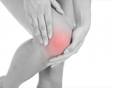 Έτσι θα αντιμετωπίσετε τους πόνους σε μέση, γοφούς και γόνατα